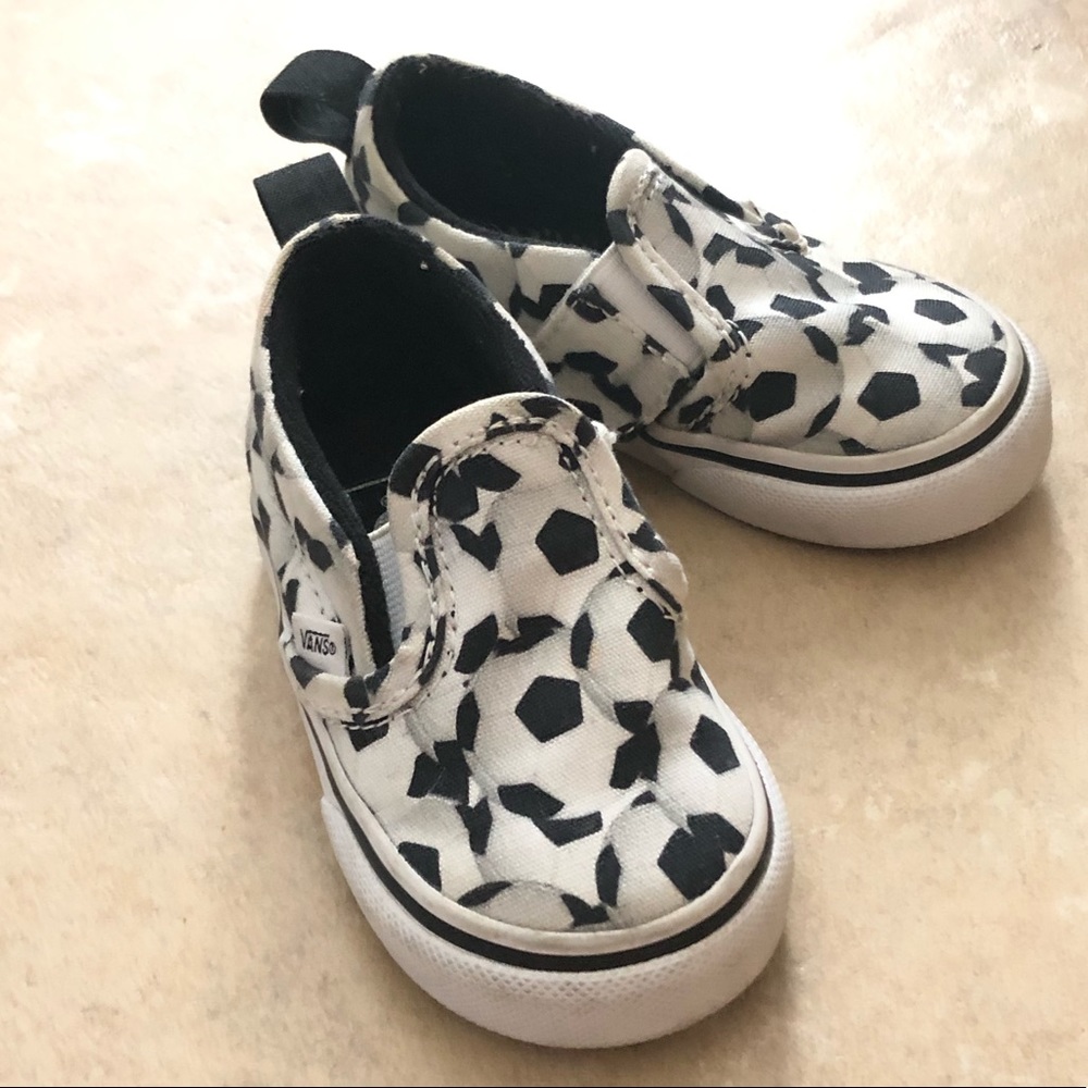 Soccer ball vans - Toddler 4